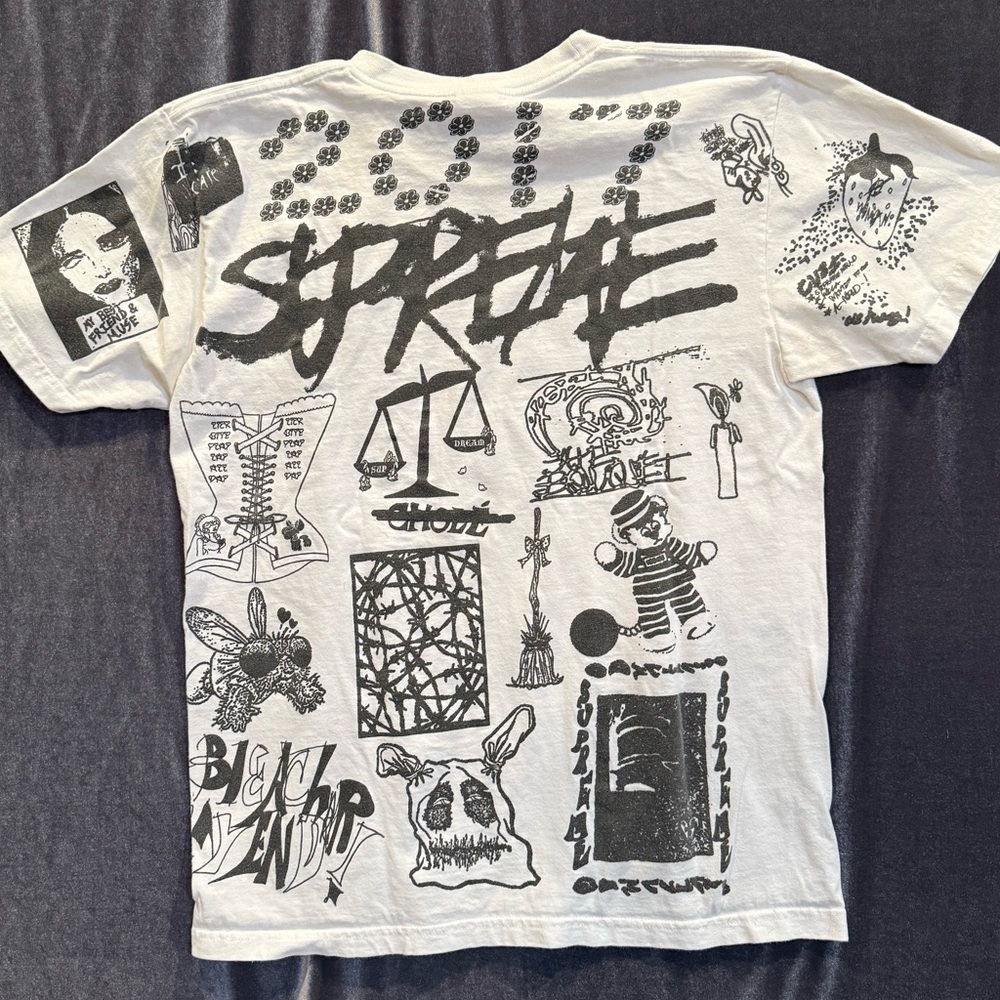 Supreme 2017 Men’s White Graffiti Style Graphic Dream Tee Shirt - Picture 2 of 5